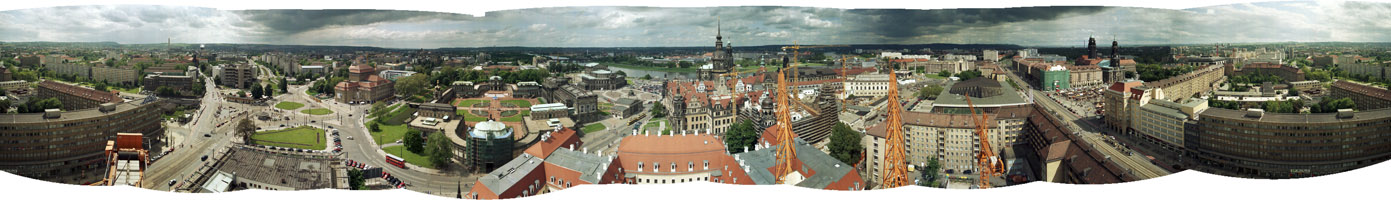 Blick vom Kran auf den Postplatz in Dresden – 1996